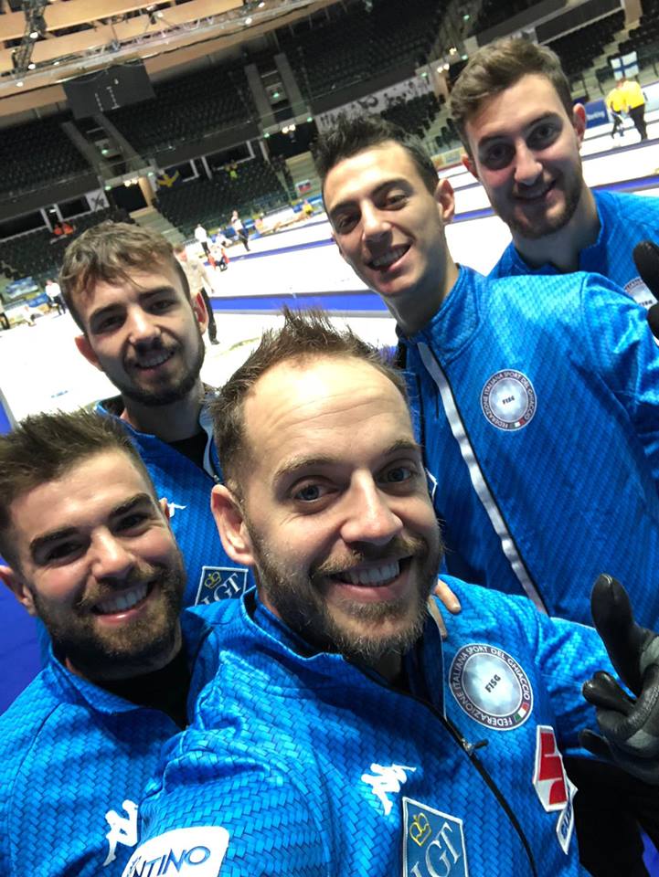 L'Italia del curling (photo credi: pagina Facebook Italia Team)