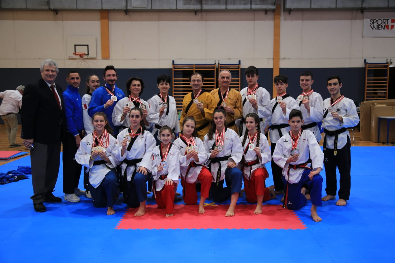 taekwondo austrian open 2020 12 medaglie vittoria italia italy vienna 12 medals poomsae oro argento bronzo