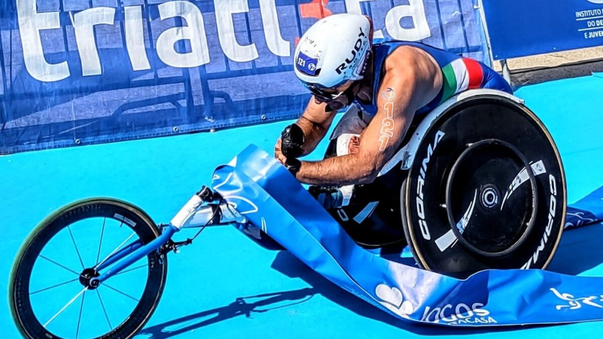 paratriathlon coppa del mondo 2023 alhambra giovanni achenza primo italia italy triathlon paralimpico paralympics world cup portogallo
