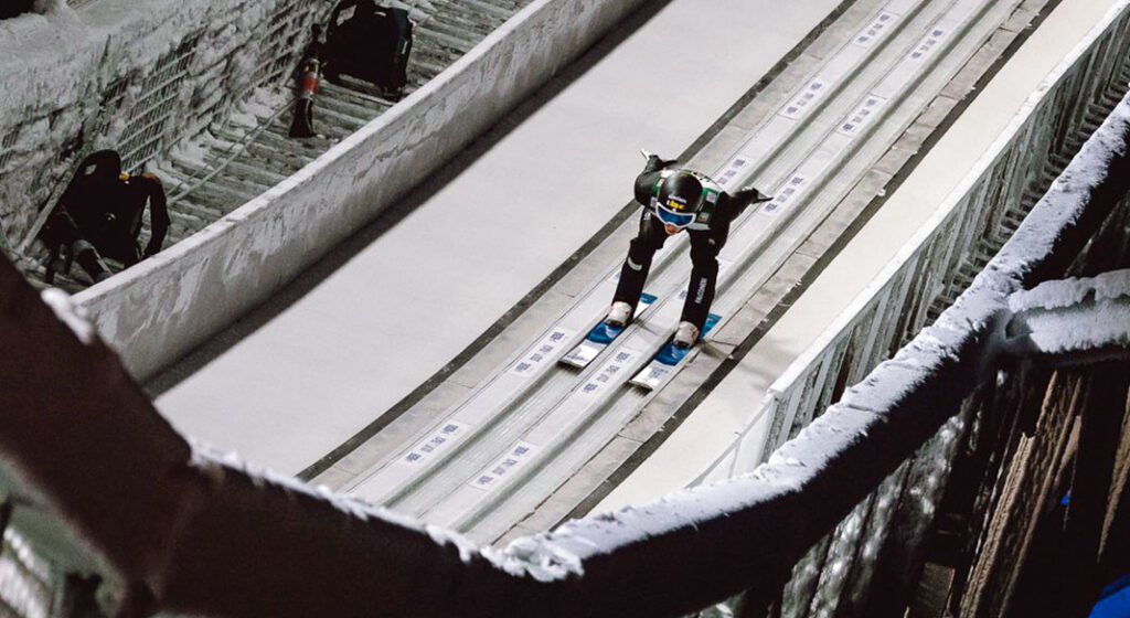 Salto con gli sci Coppa del Mondo 2024 Italia ottava Azzurri di Gloria